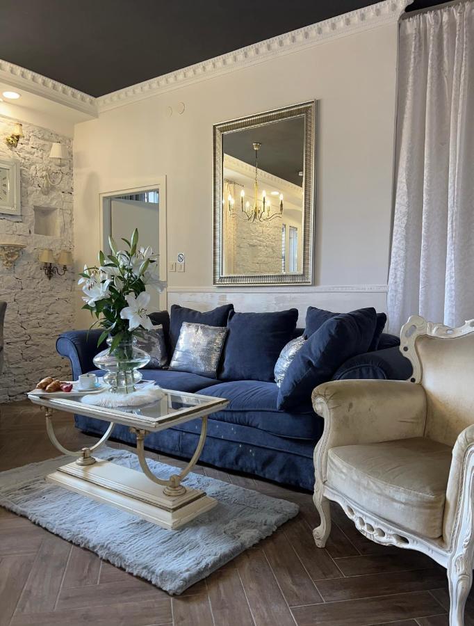 La Dolce Vita Luxury Ii With Best Free Private Parking In Center Pula